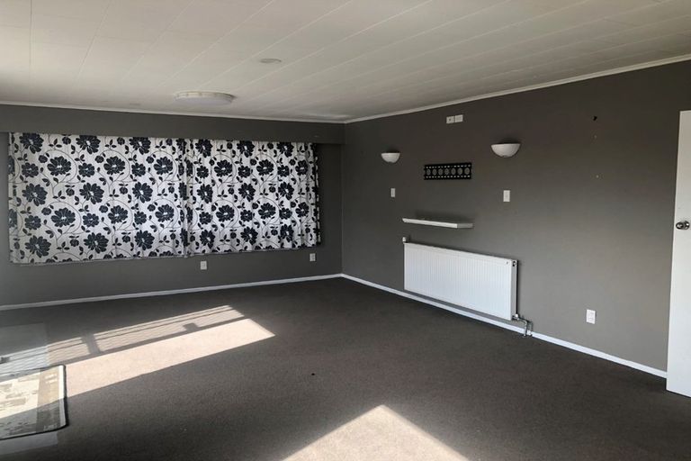 Photo of property in 8a Seddon Street, Glenholme, Rotorua, 3010