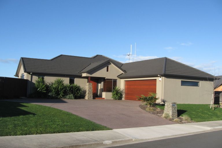 Photo of property in 9 Cherie Close, Rototuna, Hamilton, 3210