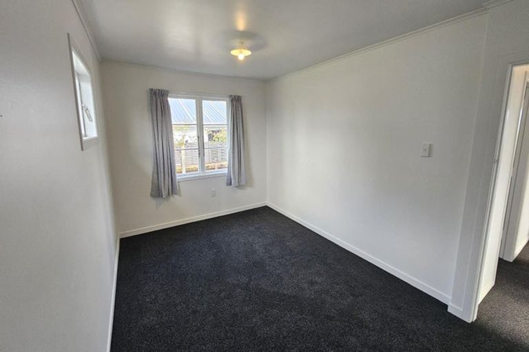Photo of property in 21 Battiscombe Terrace, Waitara, 4320
