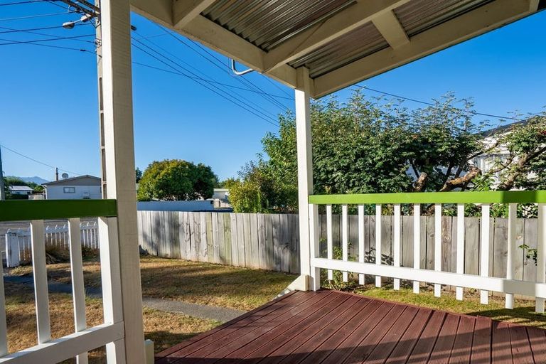 Photo of property in 49 Jollie Road, Twizel, 7901