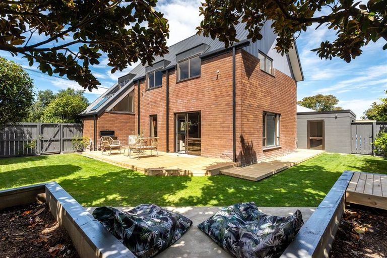 Photo of property in 21 Fovant Street, Russley, Christchurch, 8042