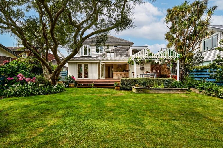 Photo of property in 21 Reading Street, Karori, Wellington, 6012