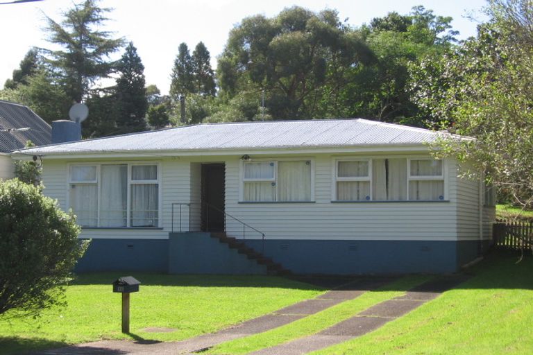 Photo of property in 10 Derwent Crescent, Titirangi, Auckland, 0604