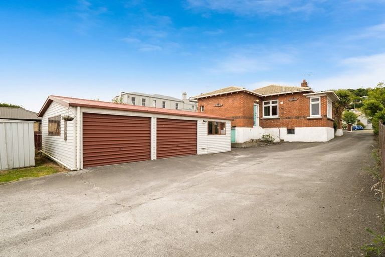 Photo of property in 141 South Road, Caversham, Dunedin, 9012