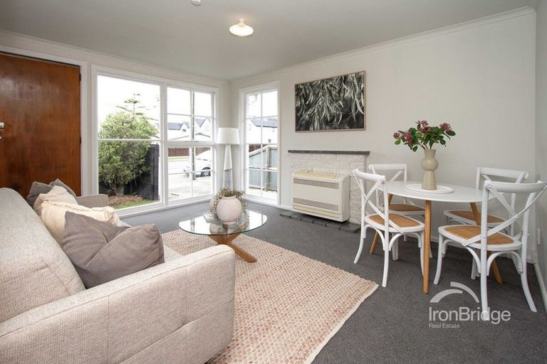 Photo of property in 1/493 Barbadoes Street, Edgeware, Christchurch, 8013