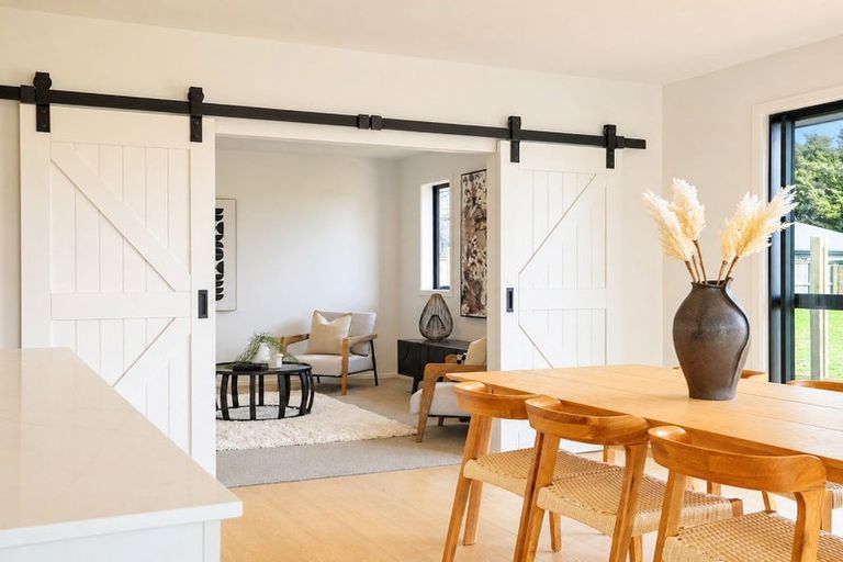 Photo of property in 20 Boyce Crescent, Cambridge, 3434