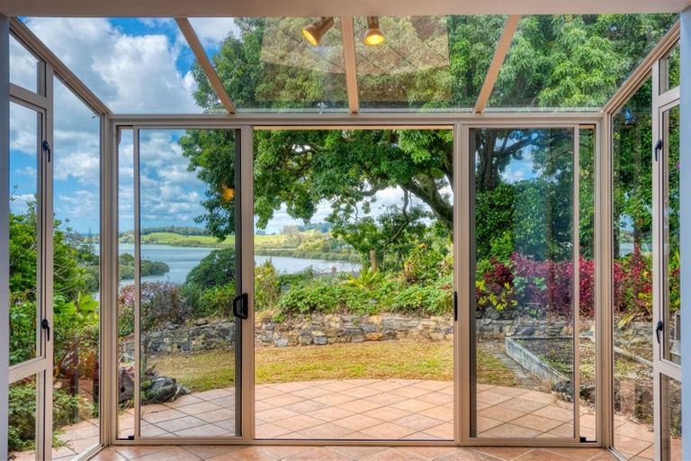 Photo of property in 72 Riverview Road, Kerikeri, 0230