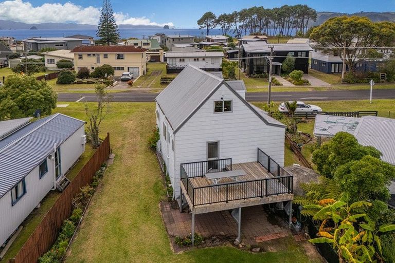 Photo of property in 12 Captain Cook Road, Cooks Beach, Whitianga, 3591