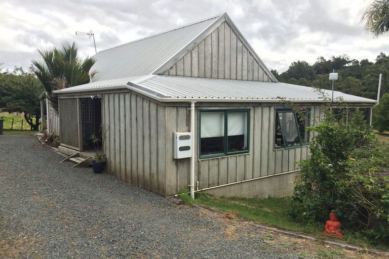 Photo of property in 90 Robinson Road, Coatesville, Albany, 0793