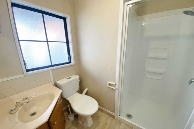 Photo of property in 1/264 Riccarton Road, Upper Riccarton, Christchurch, 8041