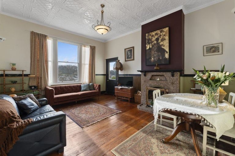 Photo of property in 53 Easther Crescent, Kew, Dunedin, 9012