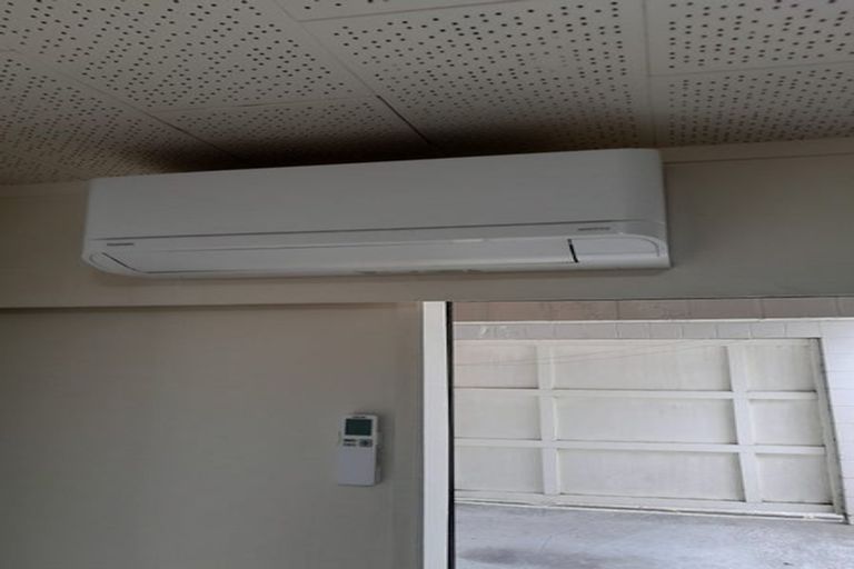 Photo of property in 17 Third Avenue, Avenues, Whangarei, 0110