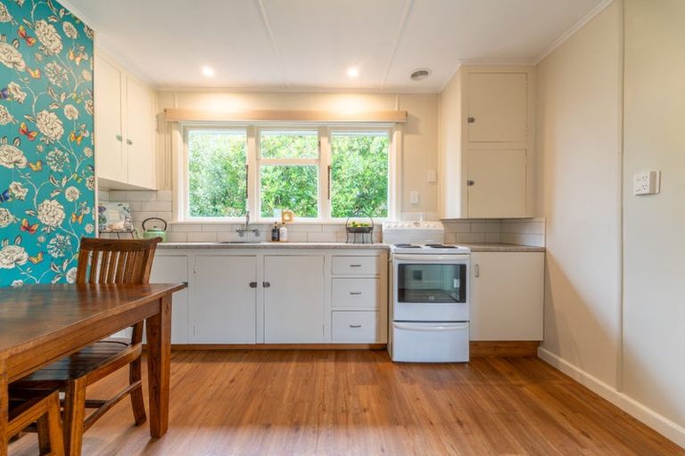 Photo of property in 94 Wilson Street, Geraldine, 7930