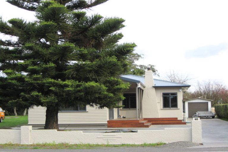 Photo of property in 124 Main Rd Clive, Clive, 4102