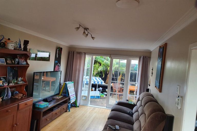 Photo of property in 3/54 Howe Street, Howick, Auckland, 2014