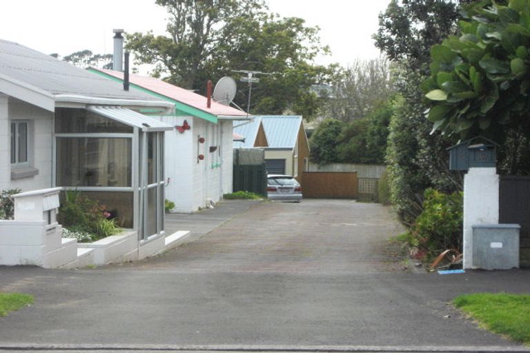 Photo of property in 3/311 Carrington Street, Vogeltown, New Plymouth, 4310