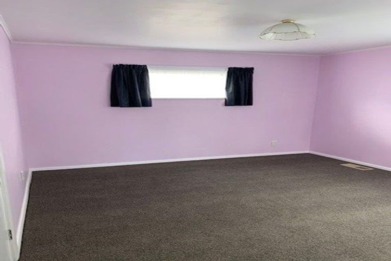 Photo of property in 22 Hay Street, Wainuiomata, Lower Hutt, 5014