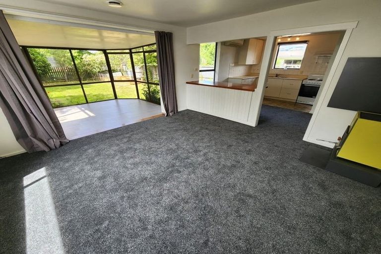 Photo of property in 2/156 Hendersons Road, Hoon Hay, Christchurch, 8025