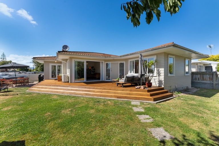 Photo of property in 38 Liverpool Street, Takaro, Palmerston North, 4412