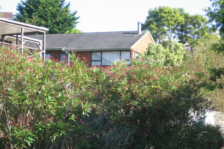 Photo of property in 1/43 Squirrel Lane, Browns Bay, Auckland, 0630