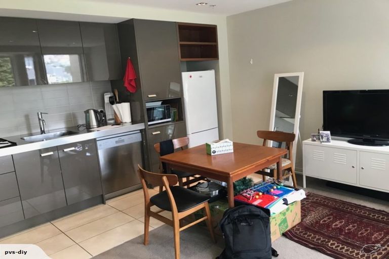 Photo of property in Piermont Apartments, 2h/82 Cable Street, Te Aro, Wellington, 6011