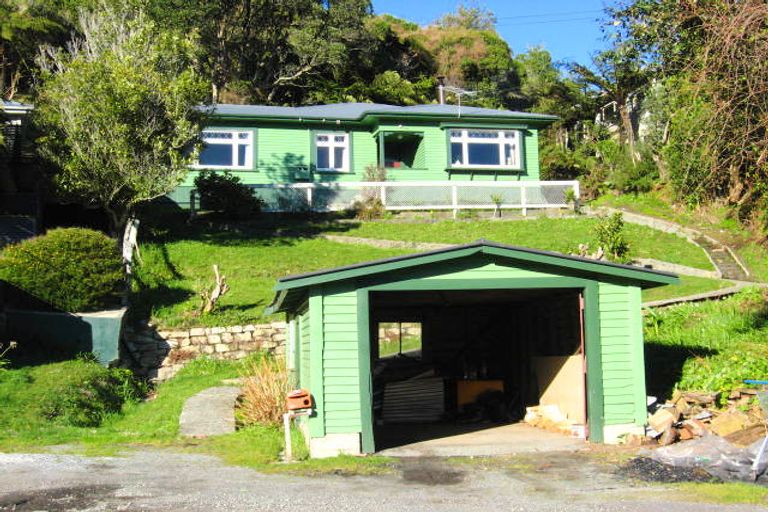 Photo of property in 36 Freyberg Terrace, Greymouth, 7805