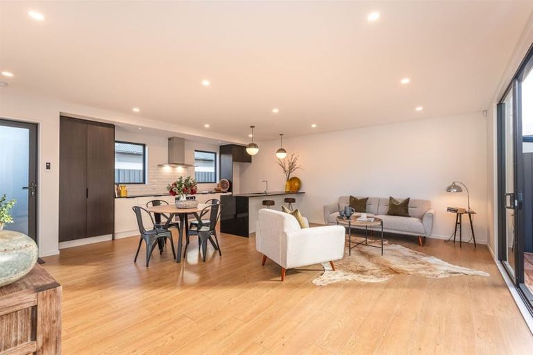 Photo of property in 3/27 Springfield Road, St Albans, Christchurch, 8014