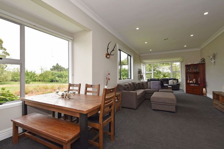 Photo of property in 83 Papatotara Road, Tuatapere, 9620