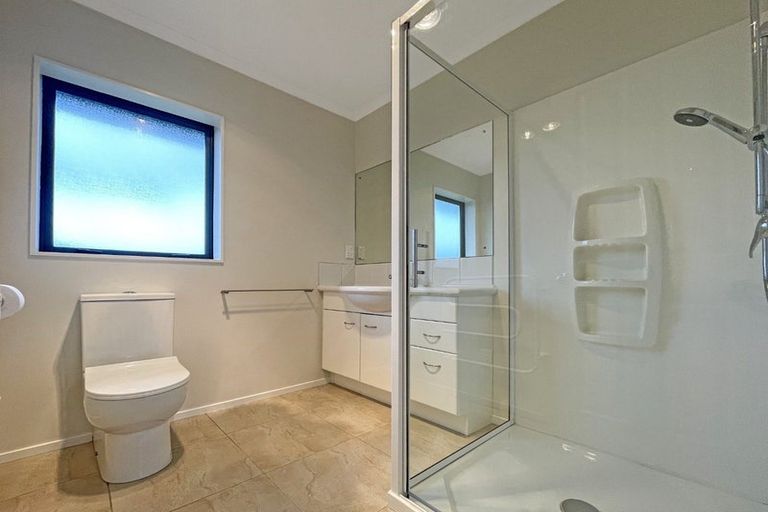 Photo of property in 65 Percy Kinsman Crescent, Riverstone Terraces, Upper Hutt, 5018