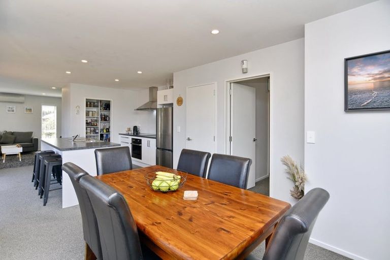 Photo of property in 6 Fearne Drive, Woodend, 7610