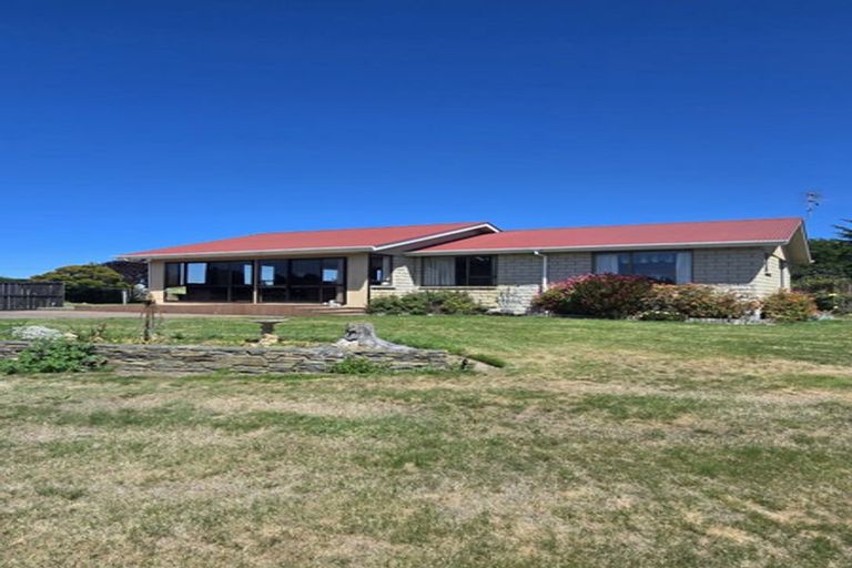 Photo of property in 240 Waikuku Beach Road, Waikuku, Rangiora, 7473