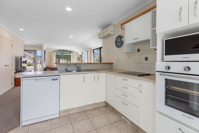 Photo of property in Seacrest, 35/200 Papamoa Beach Road, Papamoa Beach, Papamoa, 3118