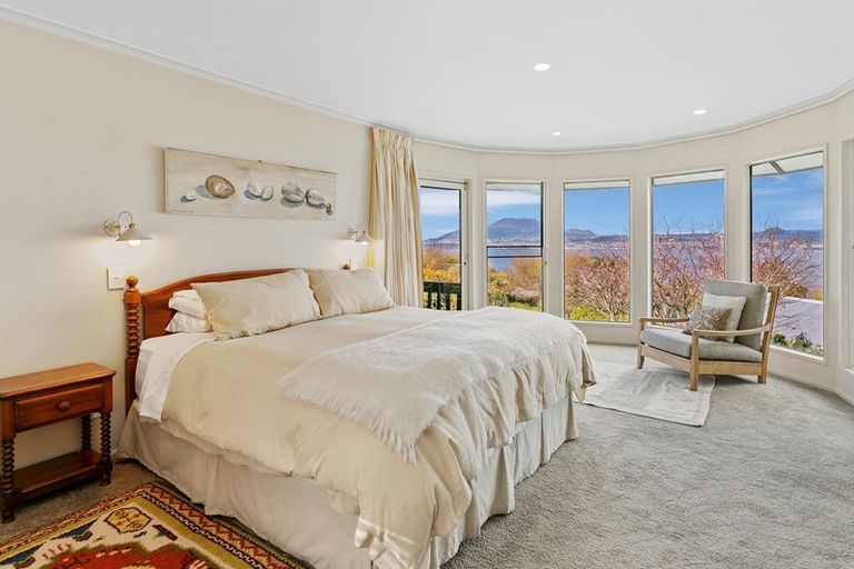 Photo of property in 43 Mapara Road, Acacia Bay, Taupo, 3385