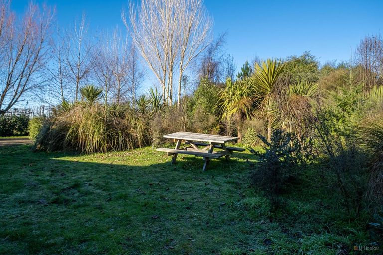 Photo of property in 53 Morven Beach Road, Morven, Waimate, 7980