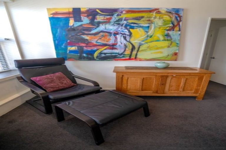 Photo of property in 5c/123 Molesworth Street, Thorndon, Wellington, 6011