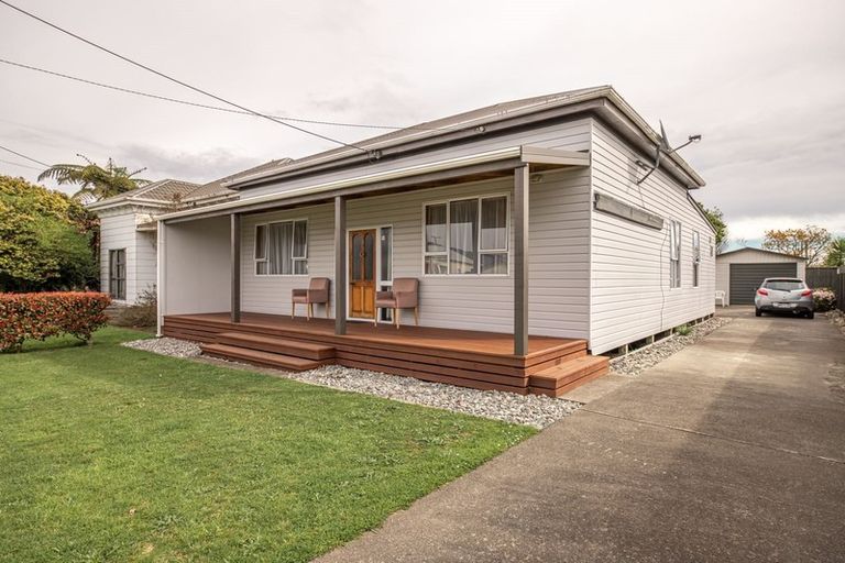 Photo of property in 34 Queen Street, Westport, 7825