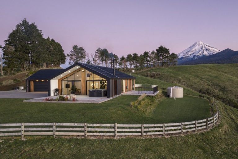 Photo of property in 246 Korito Road, Korito, New Plymouth, 4371