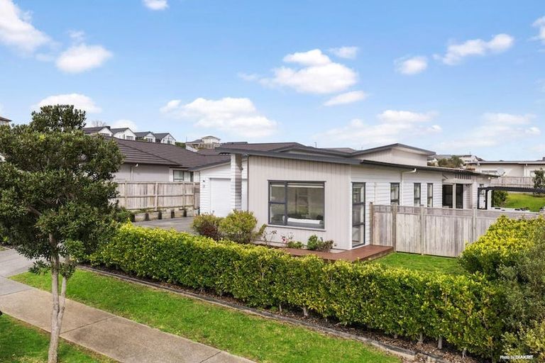 Photo of property in 51 Kahawairahi Drive, Beachlands, Auckland, 2018