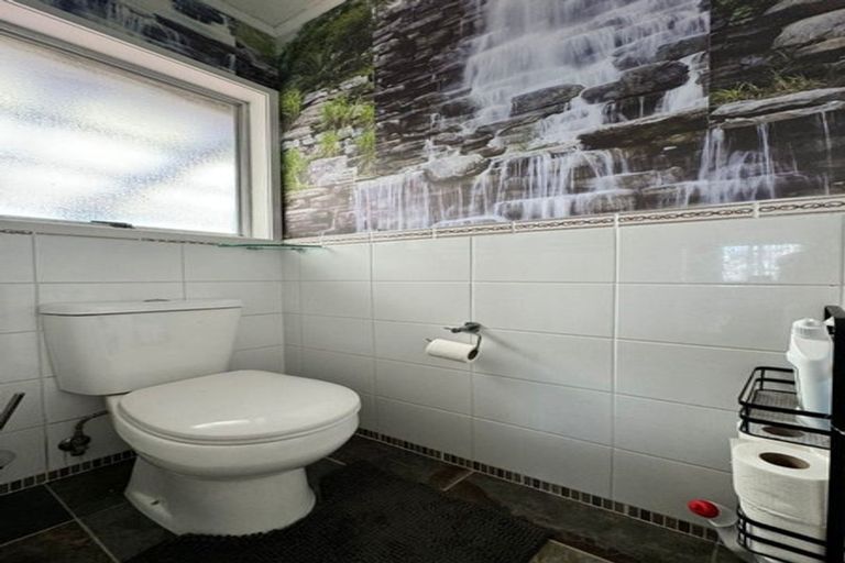 Photo of property in 196 Wordsworth Road, Manurewa, Auckland, 2102