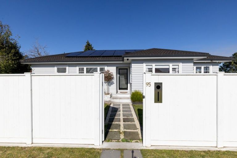 Photo of property in 95 Thornton Road, Cambridge, 3434