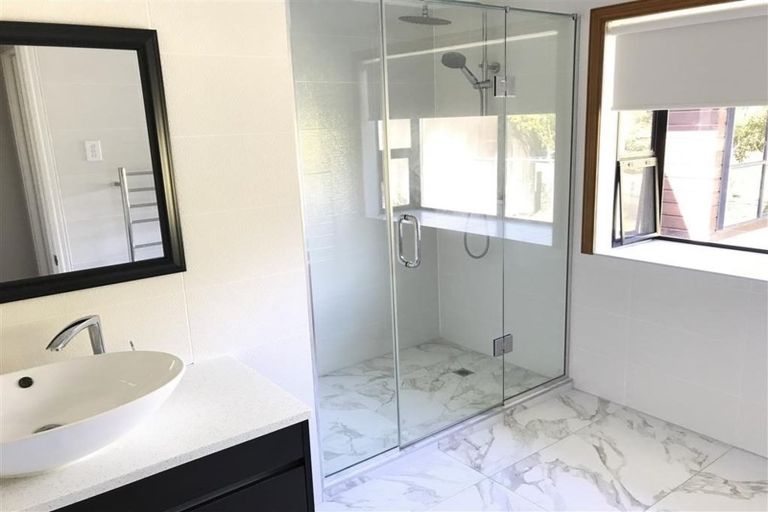 Photo of property in 40 Gracechurch Drive, Flat Bush, Auckland, 2016