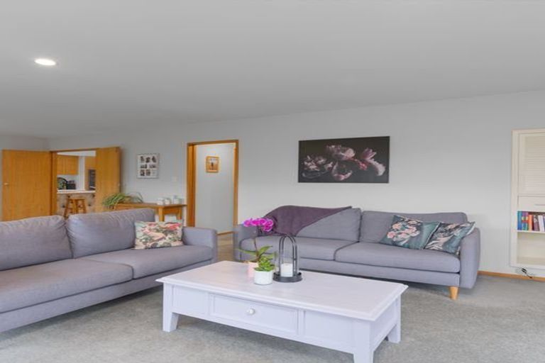 Photo of property in 1/52 Arlington Street, Burnside, Christchurch, 8053