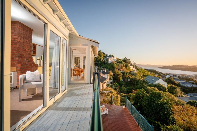 Photo of property in 17 Hornsey Road, Melrose, Wellington, 6023