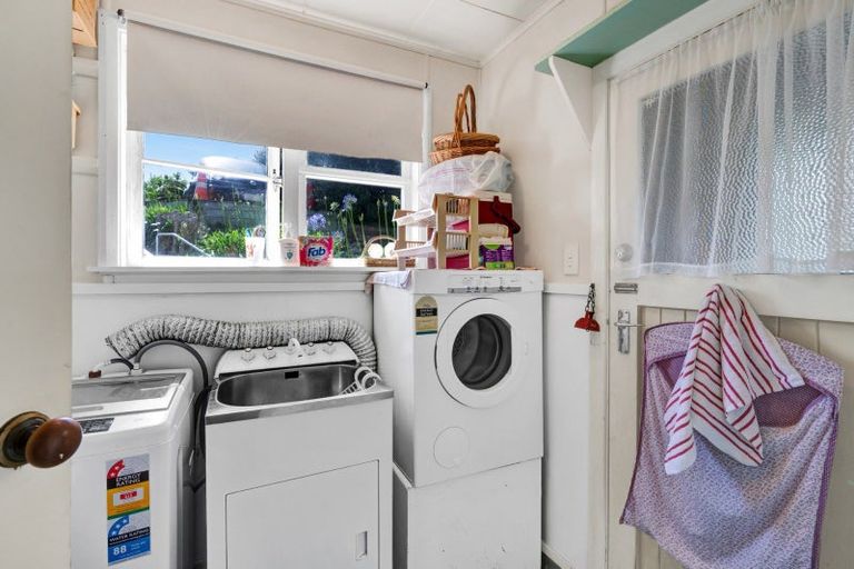 Photo of property in 21 Blackmore Street, Lynmouth, New Plymouth, 4310