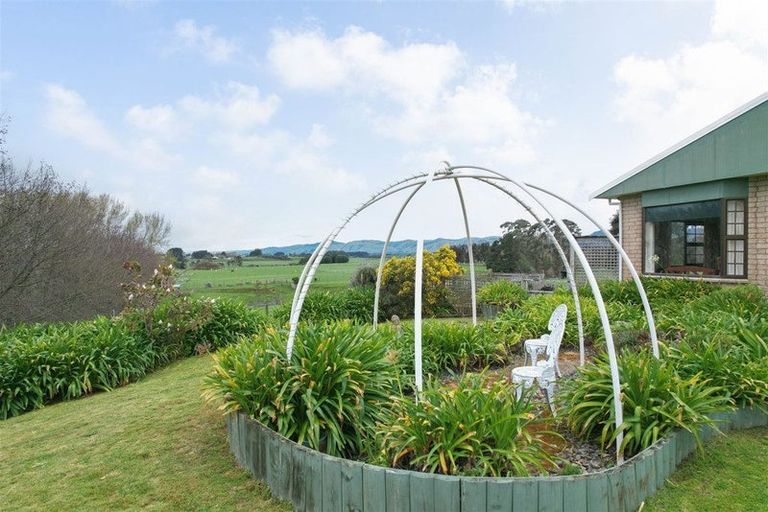 Photo of property in 124 Kukutauaki Road, Koputaroa, Levin, 5575