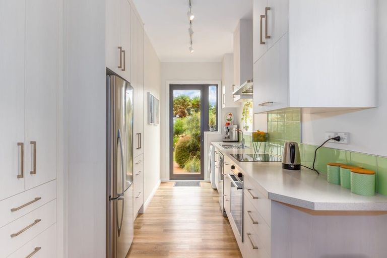 Photo of property in 225 Riverside Drive, Waterloo, Lower Hutt, 5011