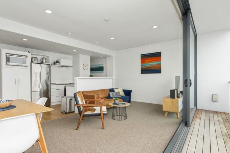Photo of property in 58 Fisher-point Drive, Auckland Central, Auckland, 1010