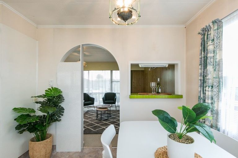 Photo of property in 32 Plunket Street, Tamatea, Napier, 4112