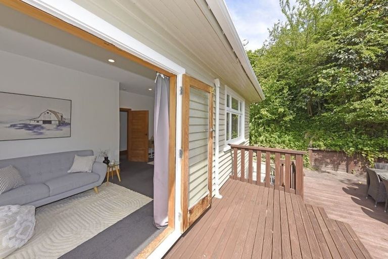 Photo of property in 44 Valley Road, Cashmere, Christchurch, 8022