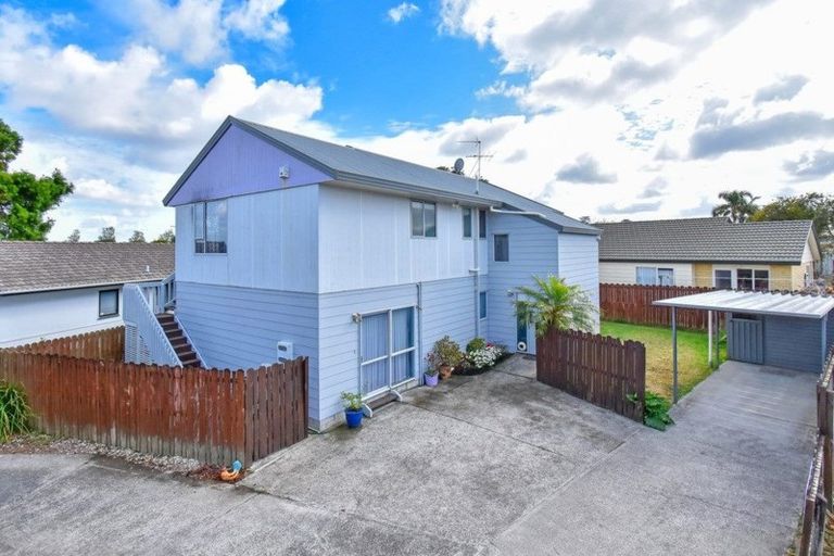 Photo of property in 1/12 Zurich Place, Weymouth, Auckland, 2103